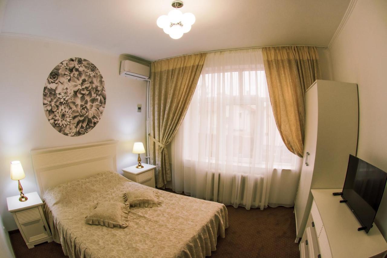 Hotel Cora Bistrita Luaran gambar